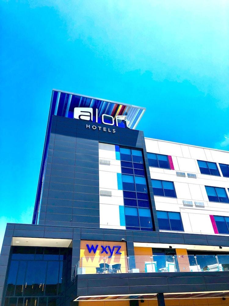 Aloft St. Louis Cortex Exterior photo