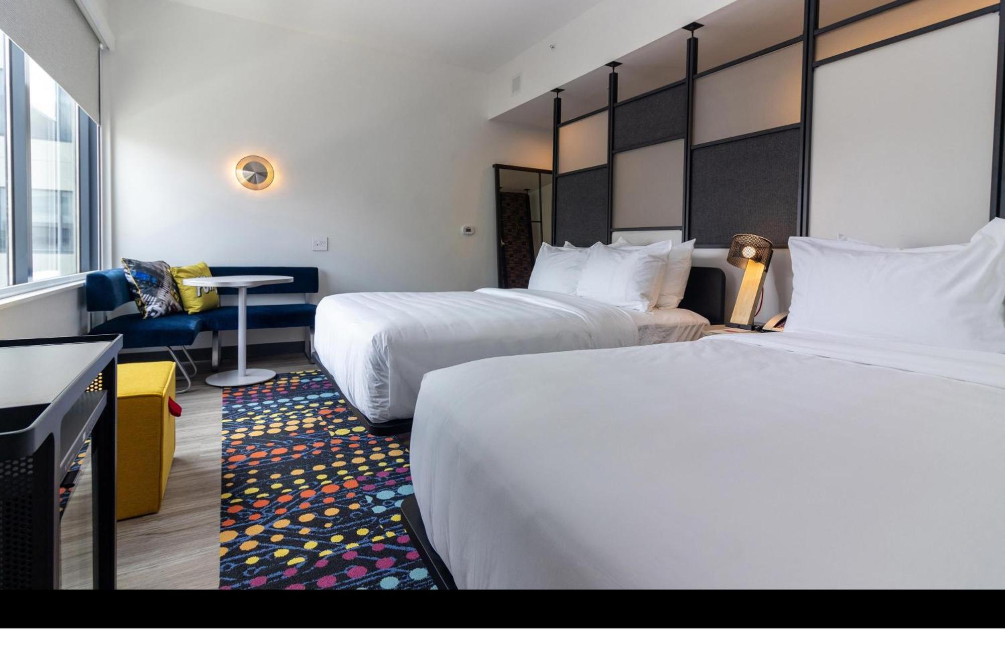 Aloft St. Louis Cortex Exterior photo